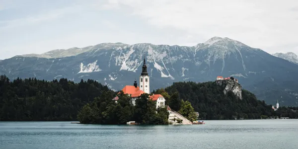 Real Estate Tokenization in Slovenia: Tokenizing Property in the Alps